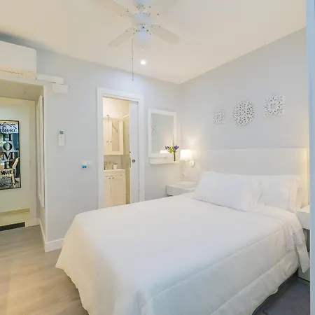 Guest house Cubo's Poseidon 3 & Pool Benalmadena